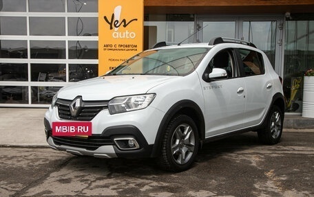 Renault Sandero II рестайлинг, 2018 год, 929 000 рублей, 3 фотография