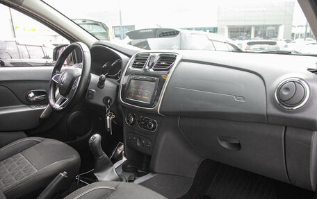 Renault Sandero II рестайлинг, 2018 год, 929 000 рублей, 19 фотография