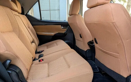 Toyota Fortuner II, 2023 год, 3 550 000 рублей, 5 фотография
