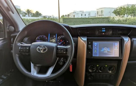 Toyota Fortuner II, 2023 год, 3 550 000 рублей, 11 фотография