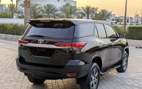 Toyota Fortuner II, 2023 год, 3 550 000 рублей, 16 фотография