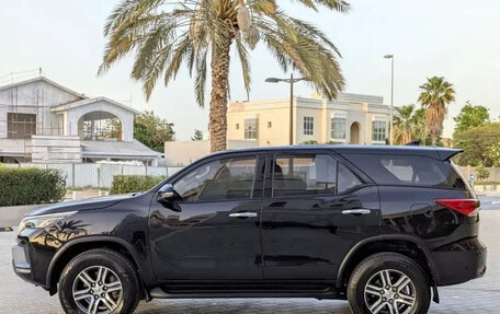 Toyota Fortuner II, 2023 год, 3 550 000 рублей, 17 фотография