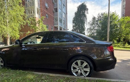 Audi A4, 2011 год, 1 290 000 рублей, 9 фотография
