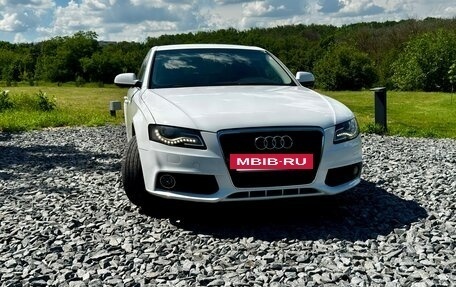 Audi A4, 2011 год, 955 000 рублей, 4 фотография