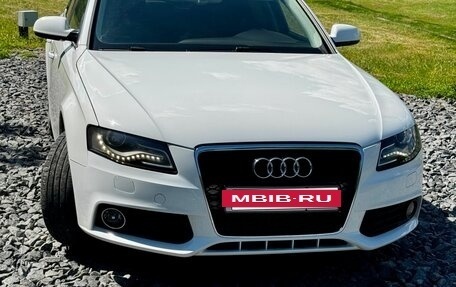 Audi A4, 2011 год, 955 000 рублей, 7 фотография