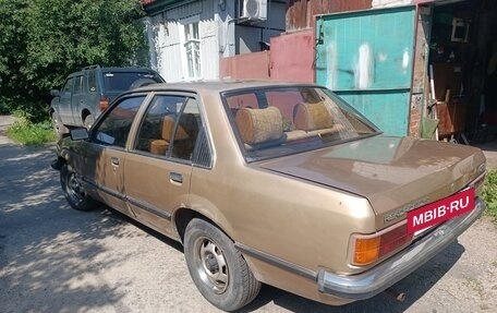 Opel Rekord E, 1981 год, 250 000 рублей, 8 фотография