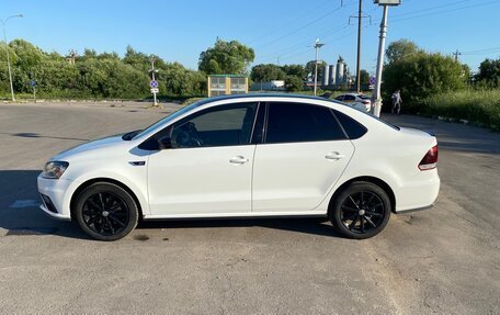 Volkswagen Polo VI (EU Market), 2018 год, 1 350 000 рублей, 3 фотография