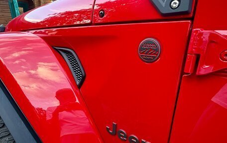 Jeep Wrangler, 2019 год, 6 800 000 рублей, 13 фотография