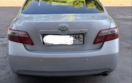 Toyota Camry, 2006 год, 800 000 рублей, 2 фотография
