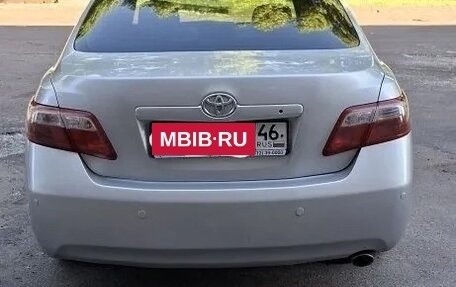 Toyota Camry, 2006 год, 800 000 рублей, 8 фотография