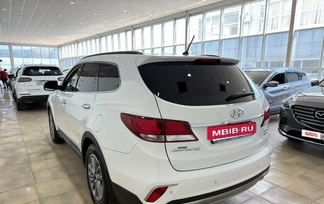 Hyundai Santa Fe III рестайлинг, 2016 год, 2 650 000 рублей, 6 фотография
