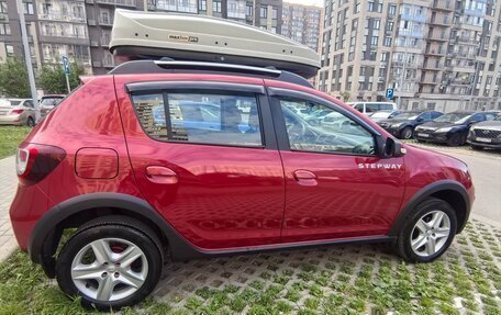 Renault Sandero II рестайлинг, 2015 год, 920 000 рублей, 2 фотография