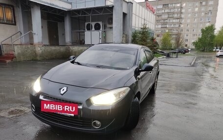 Renault Fluence I, 2011 год, 600 000 рублей, 2 фотография