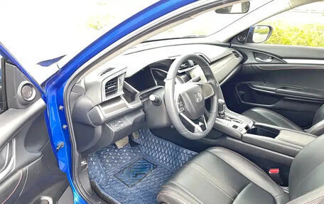 Honda Civic, 2022 год, 1 320 000 рублей, 4 фотография