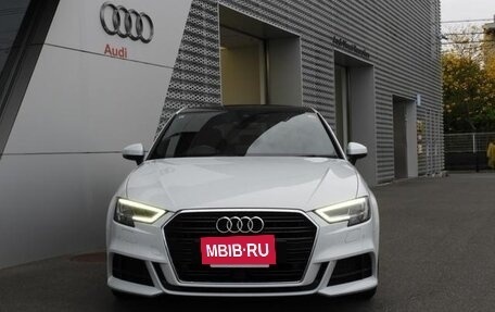 Audi A3, 2018 год, 1 100 000 рублей, 2 фотография