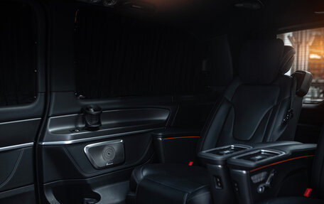 Mercedes-Benz V-Класс, 2021 год, 7 450 000 рублей, 3 фотография
