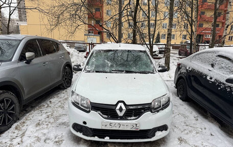 Renault Logan II, 2017 год, 390 000 рублей, 1 фотография