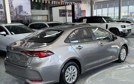 Toyota Corolla, 2022 год, 1 380 000 рублей, 5 фотография