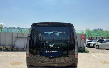 Hyundai Staria, 2026 год, 6 990 000 рублей, 7 фотография