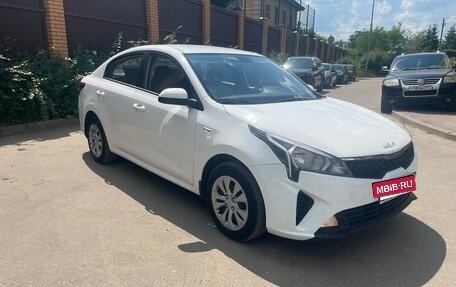 KIA Rio IV, 2021 год, 1 190 000 рублей, 2 фотография