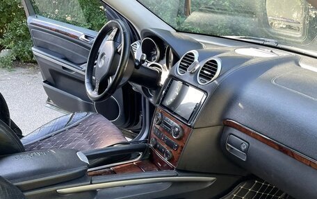 Mercedes-Benz GL-Класс, 2006 год, 1 200 000 рублей, 13 фотография
