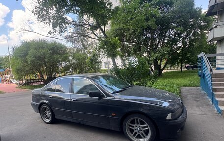 BMW 5 серия, 2000 год, 1 050 000 рублей, 2 фотография