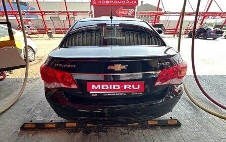 Chevrolet Cruze II, 2013 год, 800 000 рублей, 2 фотография