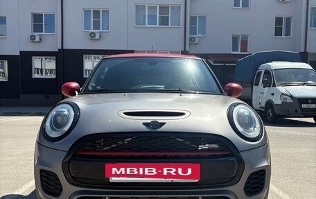 MINI Hatch, 2016 год, 2 200 000 рублей, 2 фотография
