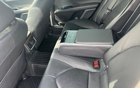 Toyota Camry, 2021 год, 3 000 000 рублей, 6 фотография