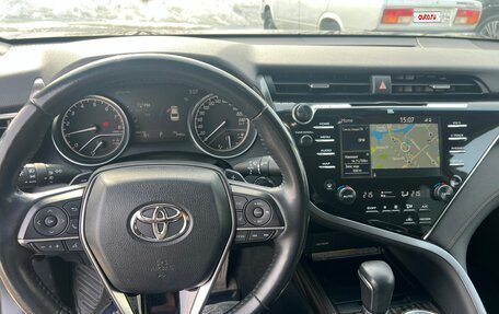 Toyota Camry, 2021 год, 3 000 000 рублей, 7 фотография