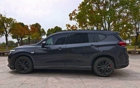 Chevrolet Orlando, 2023 год, 1 550 000 рублей, 4 фотография