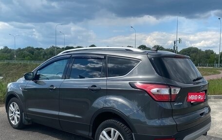 Ford Kuga III, 2018 год, 1 550 000 рублей, 3 фотография