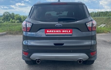 Ford Kuga III, 2018 год, 1 550 000 рублей, 4 фотография