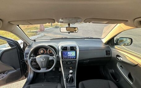 Toyota Corolla, 2011 год, 950 000 рублей, 7 фотография