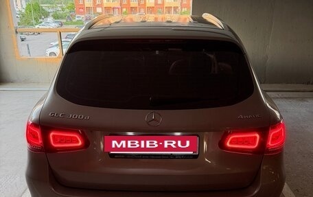 Mercedes-Benz GLC, 2020 год, 4 990 000 рублей, 7 фотография