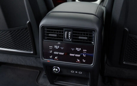Porsche Cayenne III, 2026 год, 18 200 000 рублей, 16 фотография