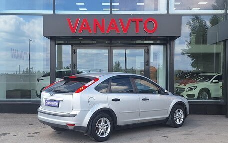 Ford Focus II рестайлинг, 2006 год, 390 000 рублей, 5 фотография