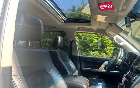 Toyota Land Cruiser 200, 2014 год, 3 000 000 рублей, 8 фотография