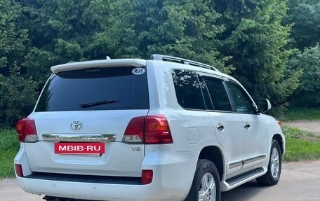 Toyota Land Cruiser 200, 2014 год, 3 000 000 рублей, 6 фотография