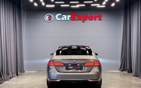 BMW 5 серия, 2024 год, 6 300 000 рублей, 6 фотография