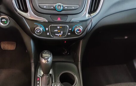 Chevrolet Equinox III, 2020 год, 2 100 000 рублей, 15 фотография