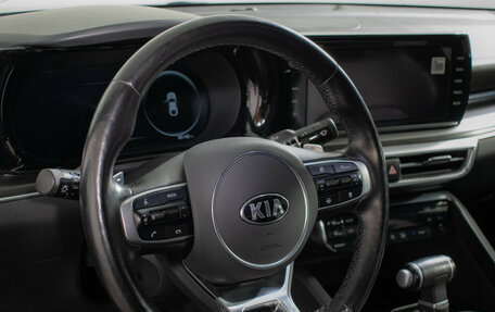 KIA K5, 2020 год, 3 055 000 рублей, 15 фотография