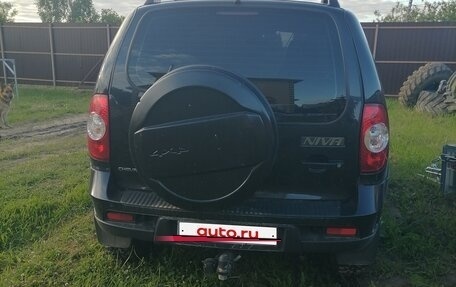 Chevrolet Niva I рестайлинг, 2015 год, 650 000 рублей, 2 фотография