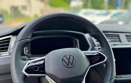 Volkswagen Tiguan II, 2020 год, 2 800 000 рублей, 10 фотография