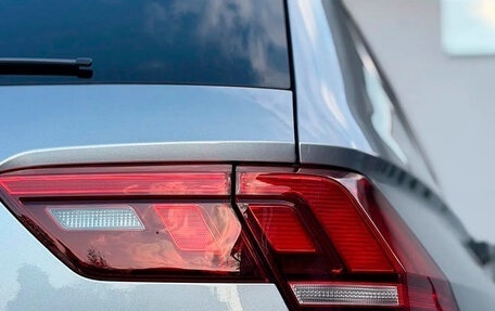 Volkswagen Tiguan II, 2020 год, 2 800 000 рублей, 8 фотография