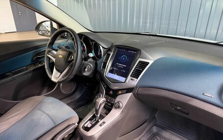 Chevrolet Cruze II, 2012 год, 749 900 рублей, 6 фотография