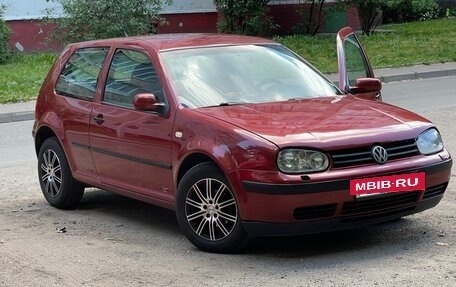 Volkswagen Golf IV, 2000 год, 400 000 рублей, 2 фотография