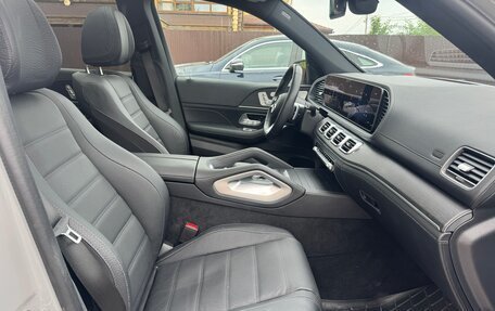 Mercedes-Benz GLS, 2024 год, 15 500 000 рублей, 13 фотография