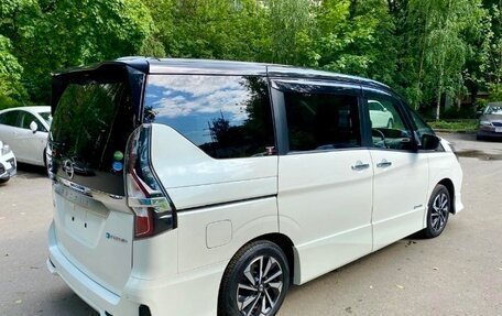 Nissan Serena IV, 2019 год, 2 395 000 рублей, 2 фотография