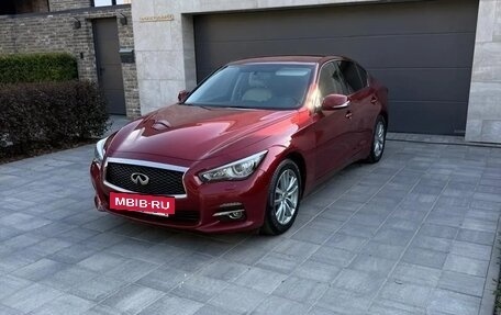 Infiniti Q50 I рестайлинг, 2014 год, 1 900 000 рублей, 2 фотография